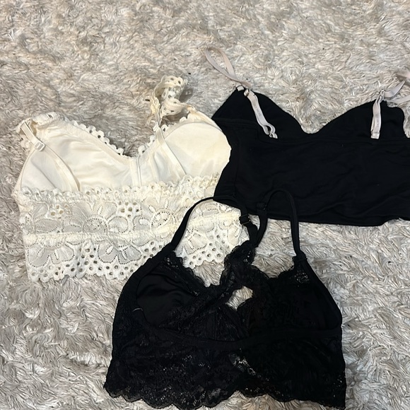 3 under garment tops - Picture 2 of 4